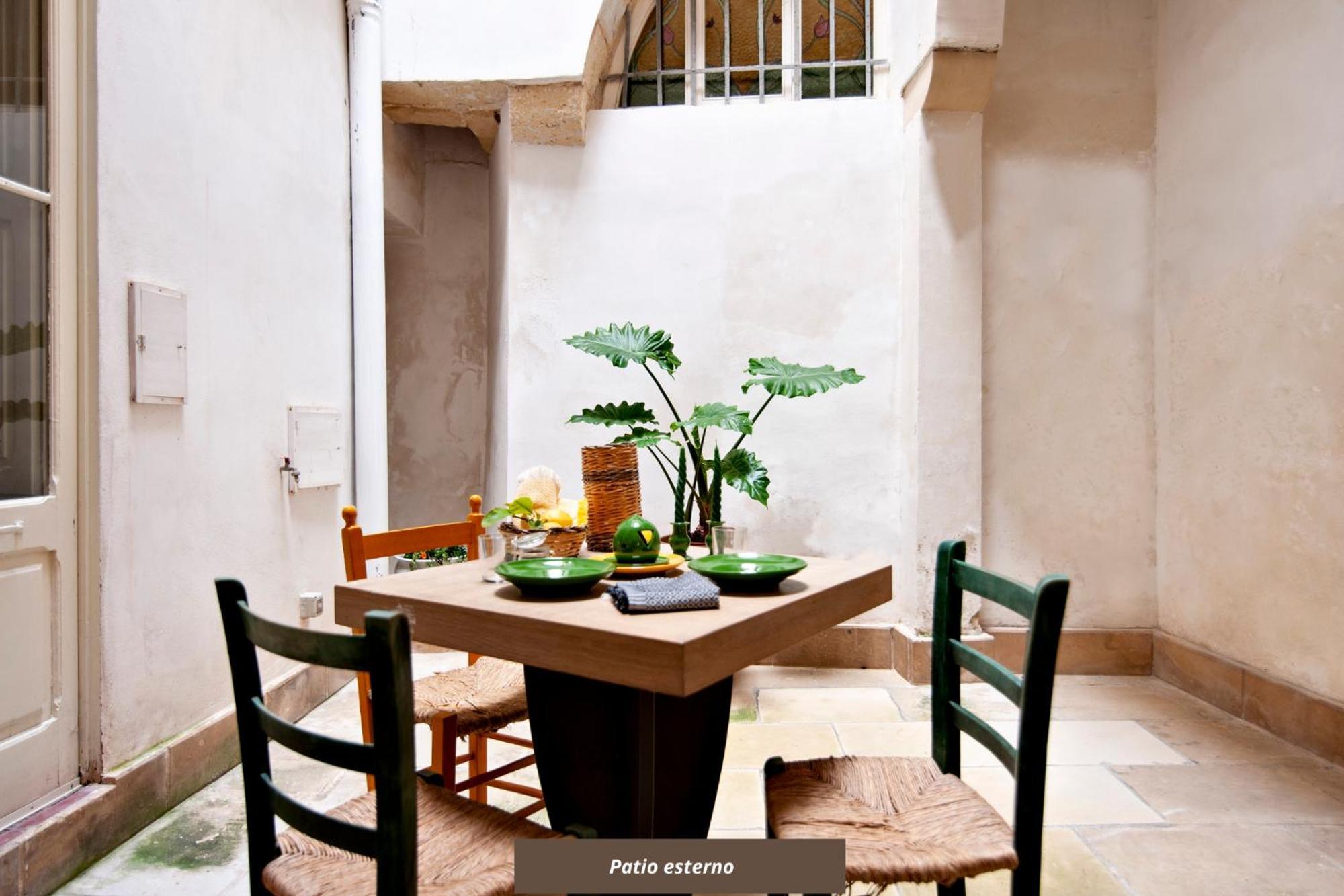 Dasumno 3 - Old Town Sit Apartment Lecce